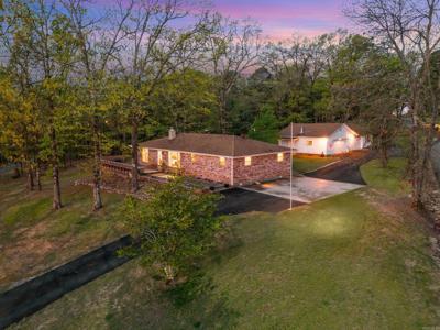 399 Shore Drive