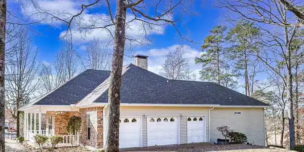 34 Magellan Drive