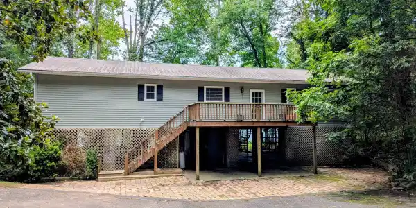 1203 Akers Road