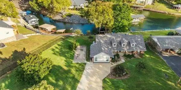 104 Channelview