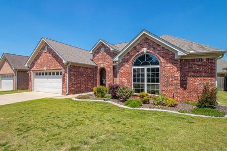 5518 Village Trace