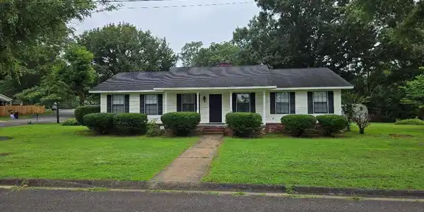 16 Cedar Creek Drive