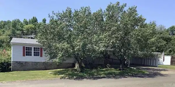 102 Amy Drive