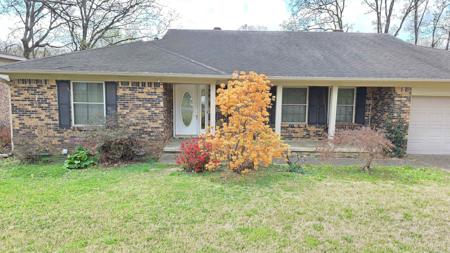 1512 War Eagle Dr