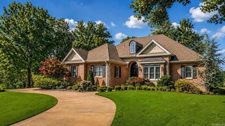 2213 Ridgepointe Drive