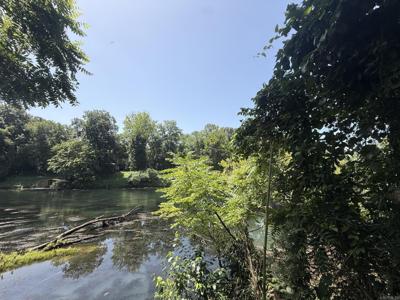 Lot 39 Up River