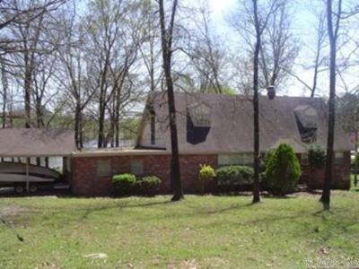 220 Beachview Circle