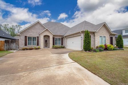 2300 Abigail Dr. Drive