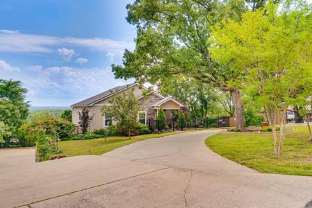 125 Vilanco Lane