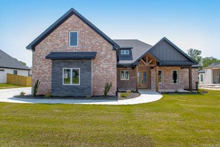 4905 Lake Vista