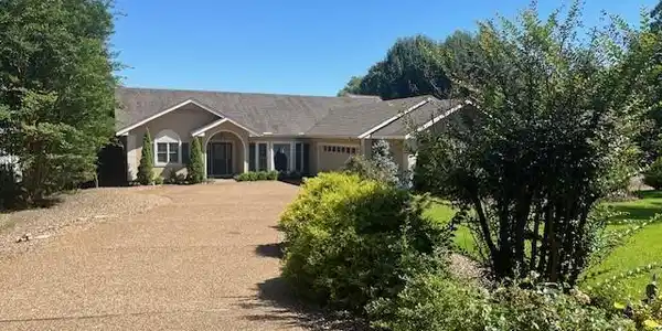 49 Sanchez Way