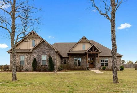 4033 Vineyard Way