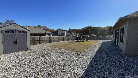 210 Hillsire Loop