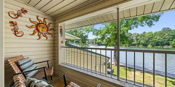 179 River Mill Ct