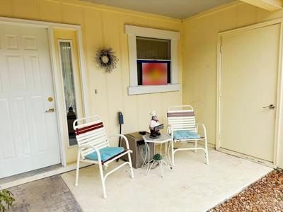 10 Spring River Lane