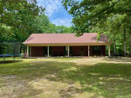 105 Crestwood
