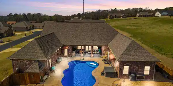 108 Vector Lane