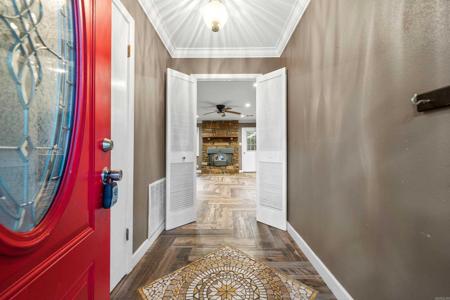 116 Pin Oak Street