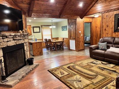 20 Lobo Landing