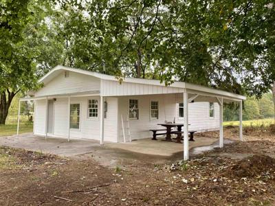 188 Private Road 2233