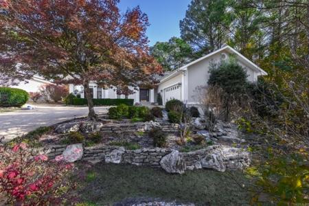22 Poema Lane