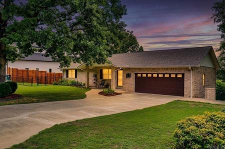 720 Old Brundage Road