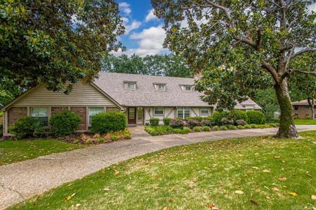 4105 North Hills