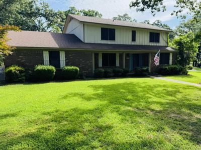 1701 War Eagle Drive