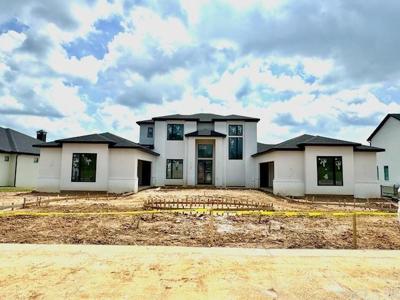 7422 Lake Point Circle
