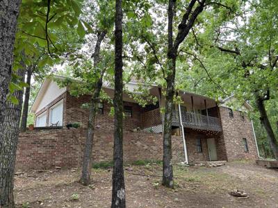 16 Pinecrest Court