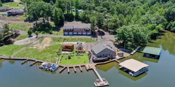 179 Marina Point