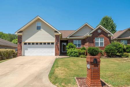 123 Leatherwood Loop