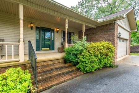204 Paradise Point