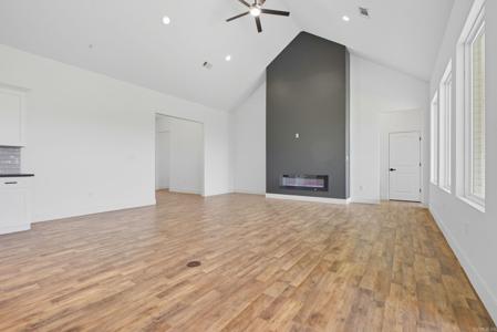 7452 Northwood Drive