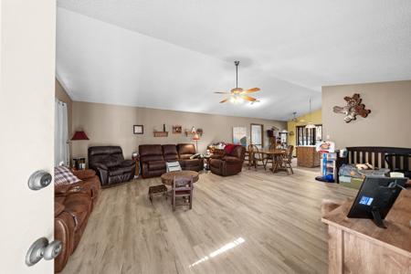 109 Silverwood Point