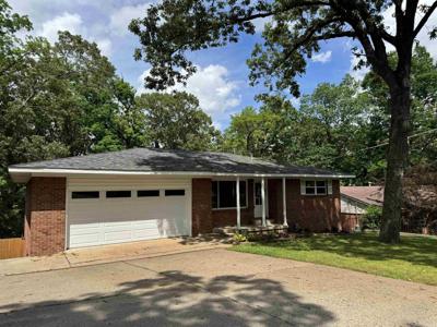 1607 Grove Hill Road