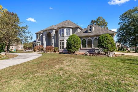 6208 Westminster