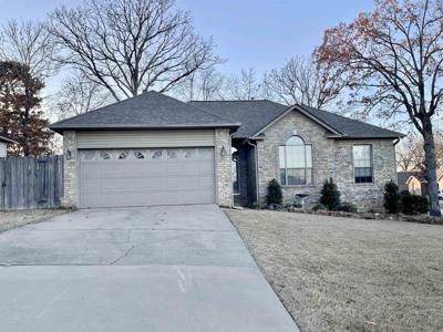 5013 Willow Glen Circle