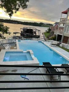 107 La Guna Shores Court