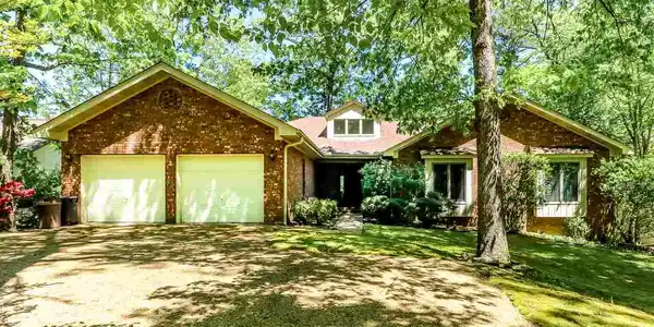 37 Zarpa Way