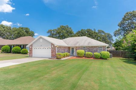 2416 Bearskin Dr
