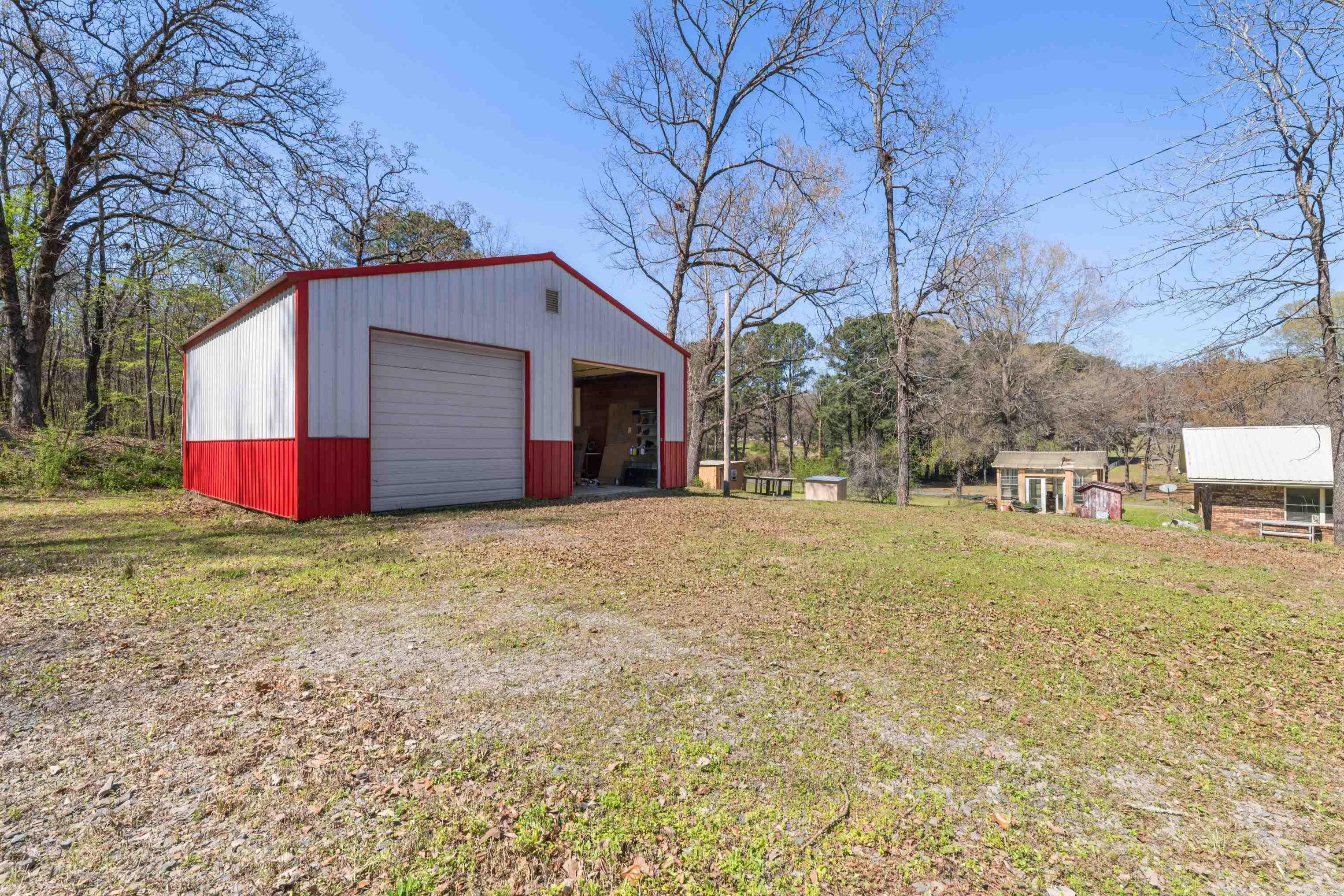 Image 3: Storage Shed