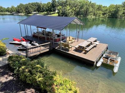1501 E Emerald Cove Drive