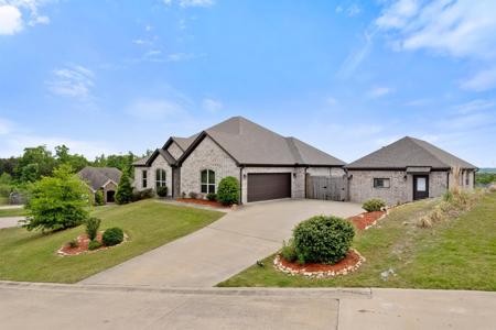 16001 Burleigh Court