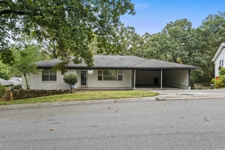 3630 Idlewild Avenue