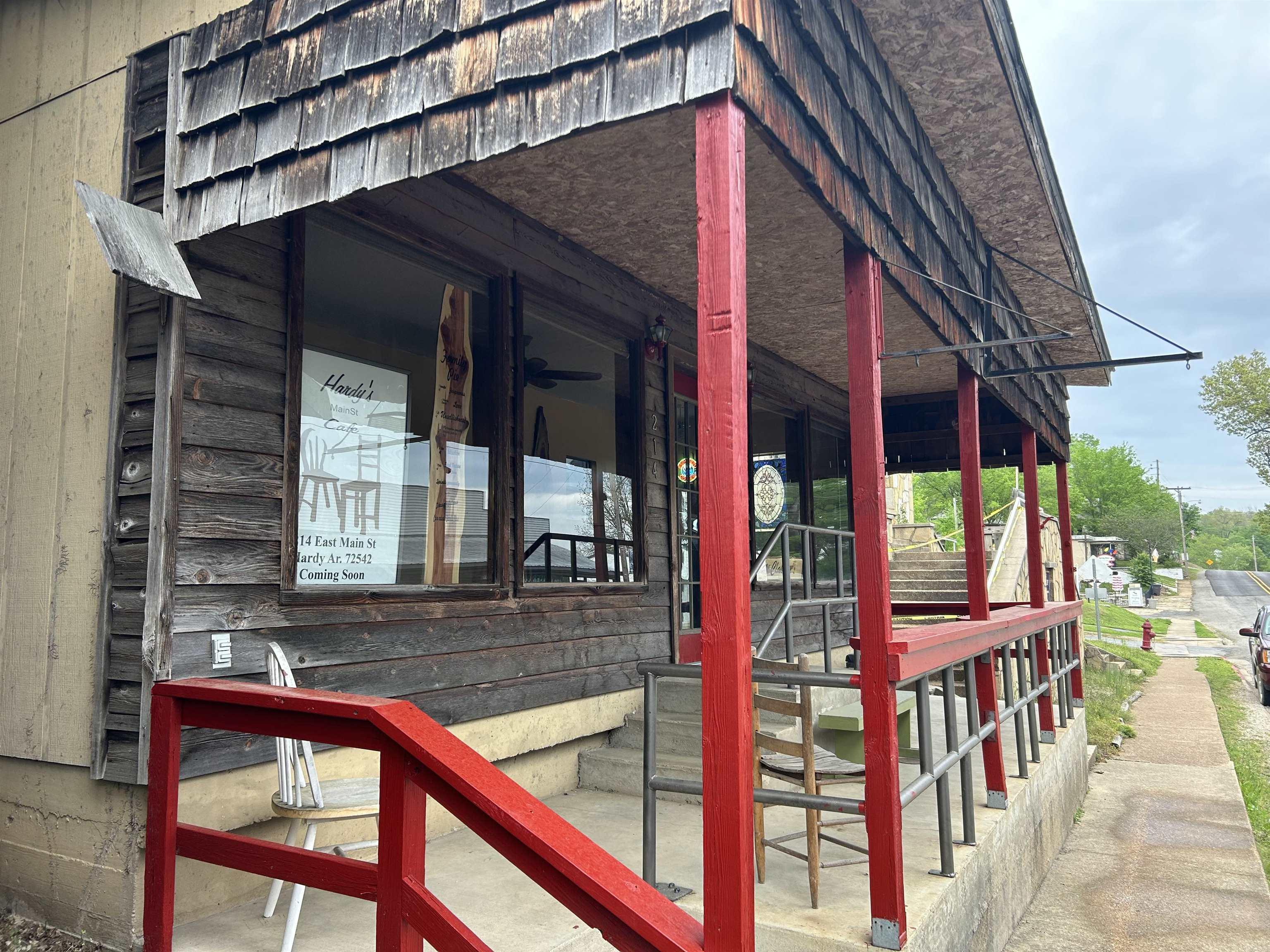 Image 1: Front - Main Street View