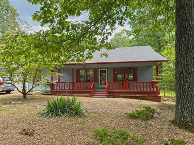 57 Cherokee Acres Drive