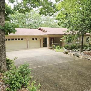 127 Cifuentes Way