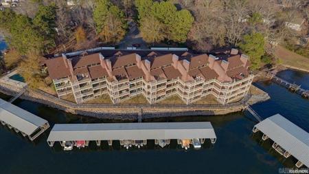 142 Lake Hamilton Drive