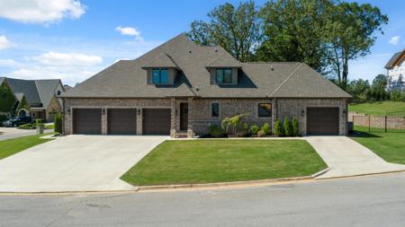 2059 Sloan Lake Drive